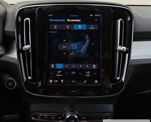 Volvo XC 40 cena 167000 przebieg: 23000, rok produkcji 2022 z Podkowa Leśna małe 407